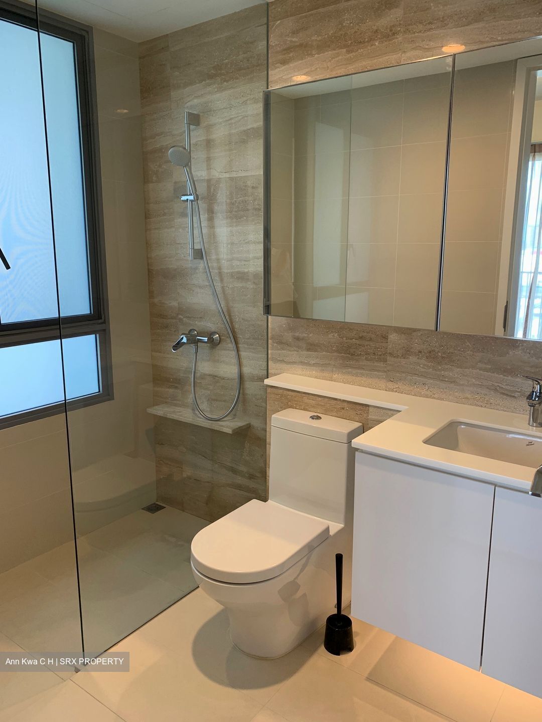 Bedok Residences (D16), Apartment #389850381